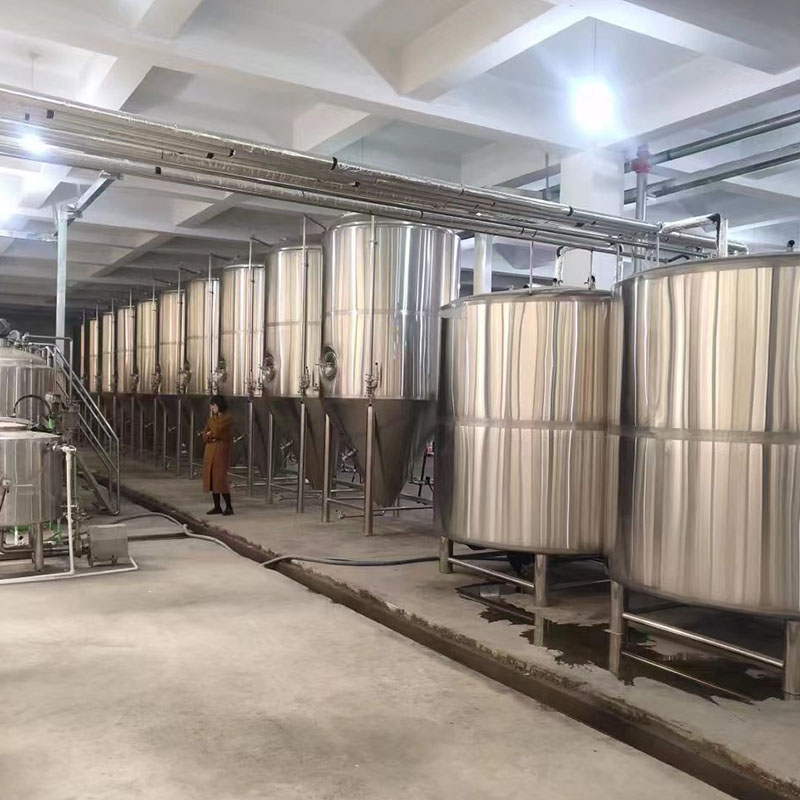 港南精酿啤酒设备
